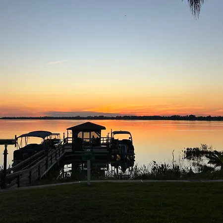 Lakefront Duplex With Pontoon Boat Downtown